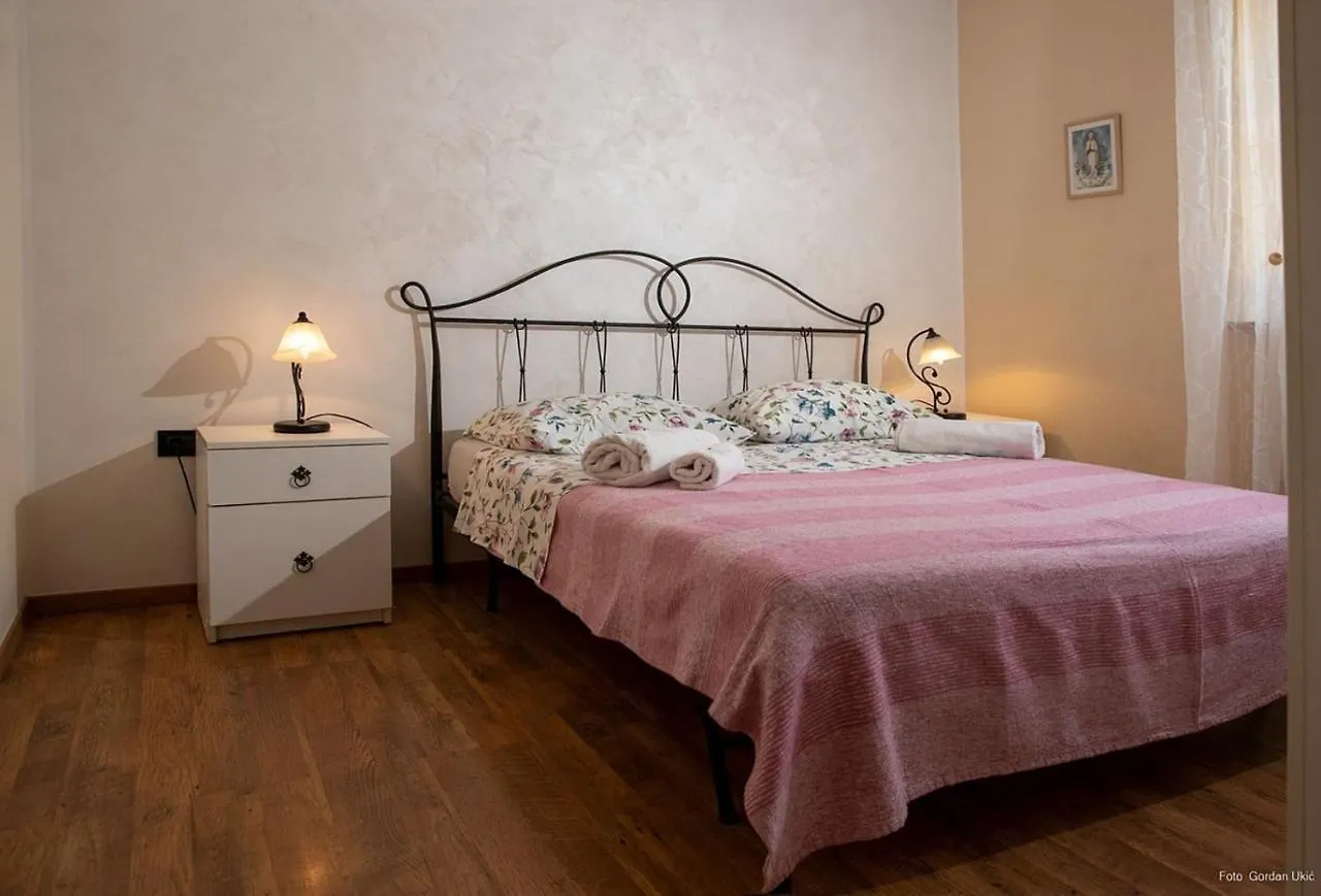 Holiday home Holiday House Ivanka For 5 Persons With Pool Contry Side Of Rovinj Rovinjsko Selo