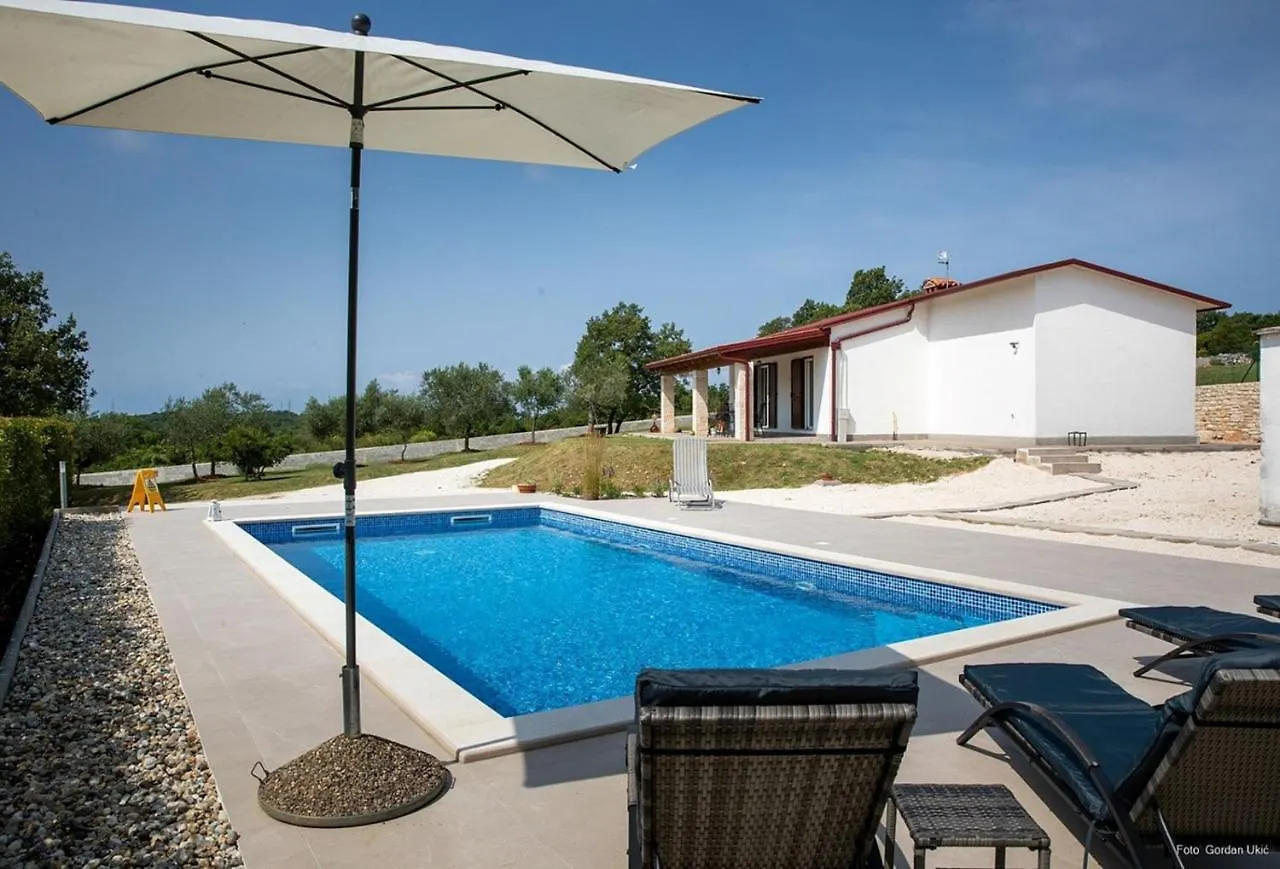 Holiday House Ivanka For 5 Persons With Pool Contry Side Of Rovinj Rovinjsko Selo Croatia