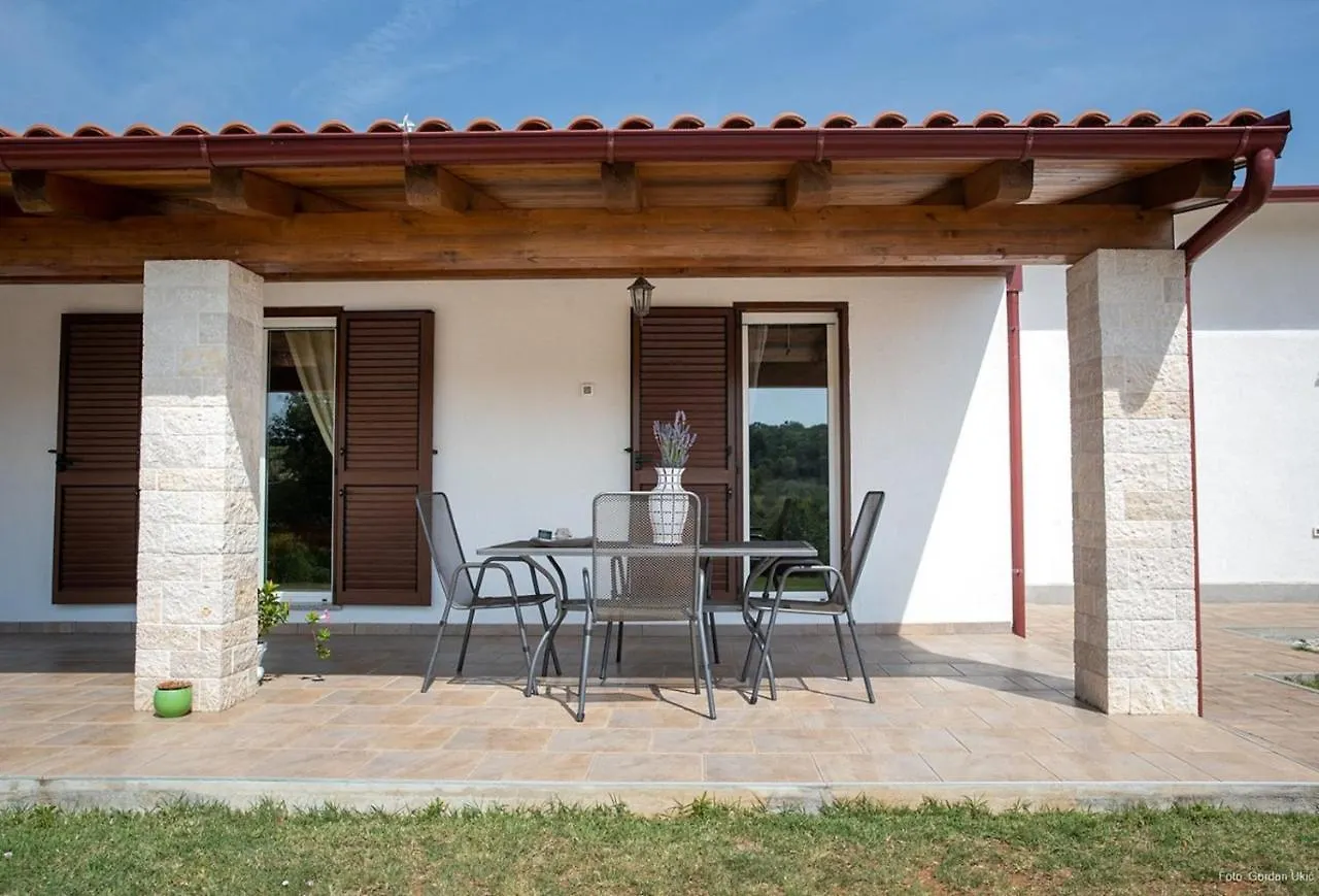 Holiday House Ivanka For 5 Persons With Pool Contry Side Of Rovinj Rovinjsko Selo